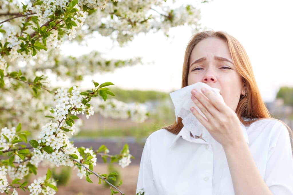 Seasonal Allergies Causes, Symptoms and Treatments Xpress Wellness Urgent Care