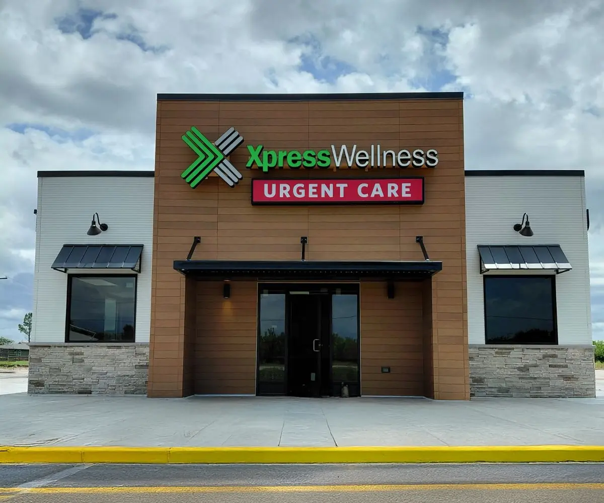 Collinsville Xpress Wellness Opening Soon.